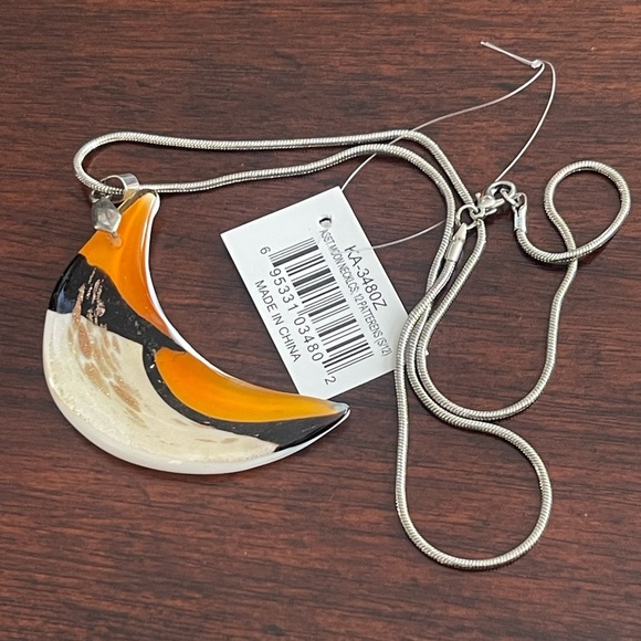 La Dolce hand blown glass moon pendant 18K white gold plated snake chain. - Picture 6 of 8